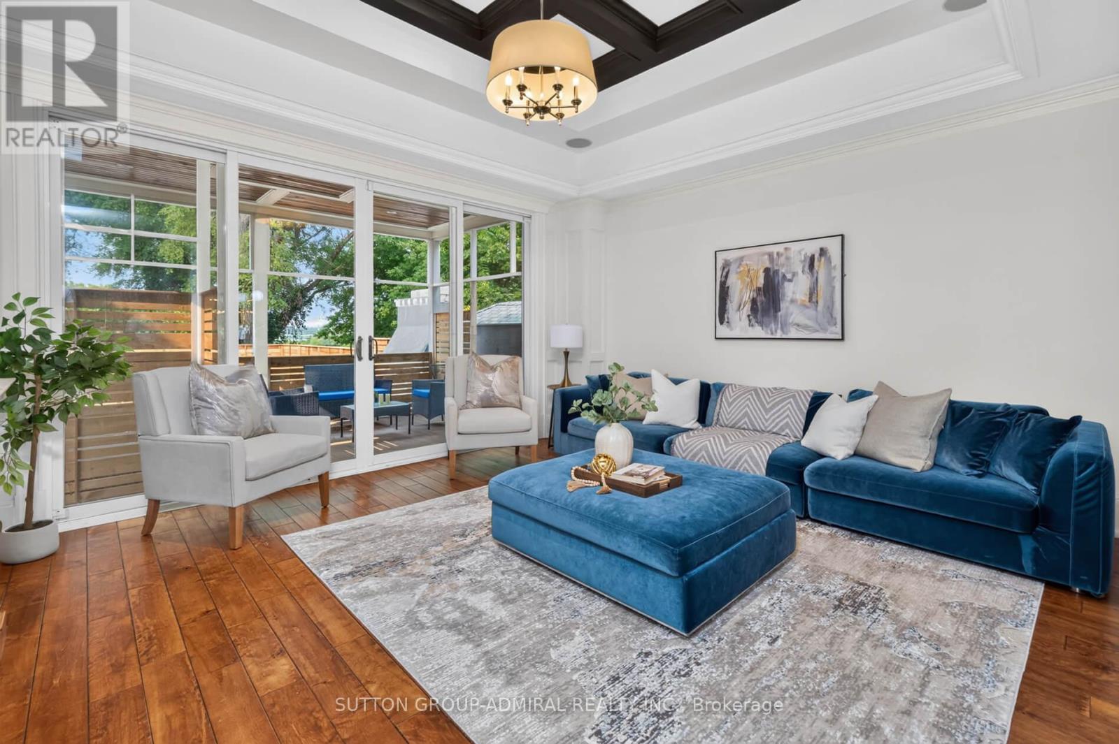 63 WESTBURY CRESCENT - 9