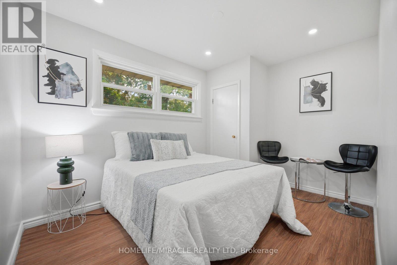 199 ALLEN STREET E - 25