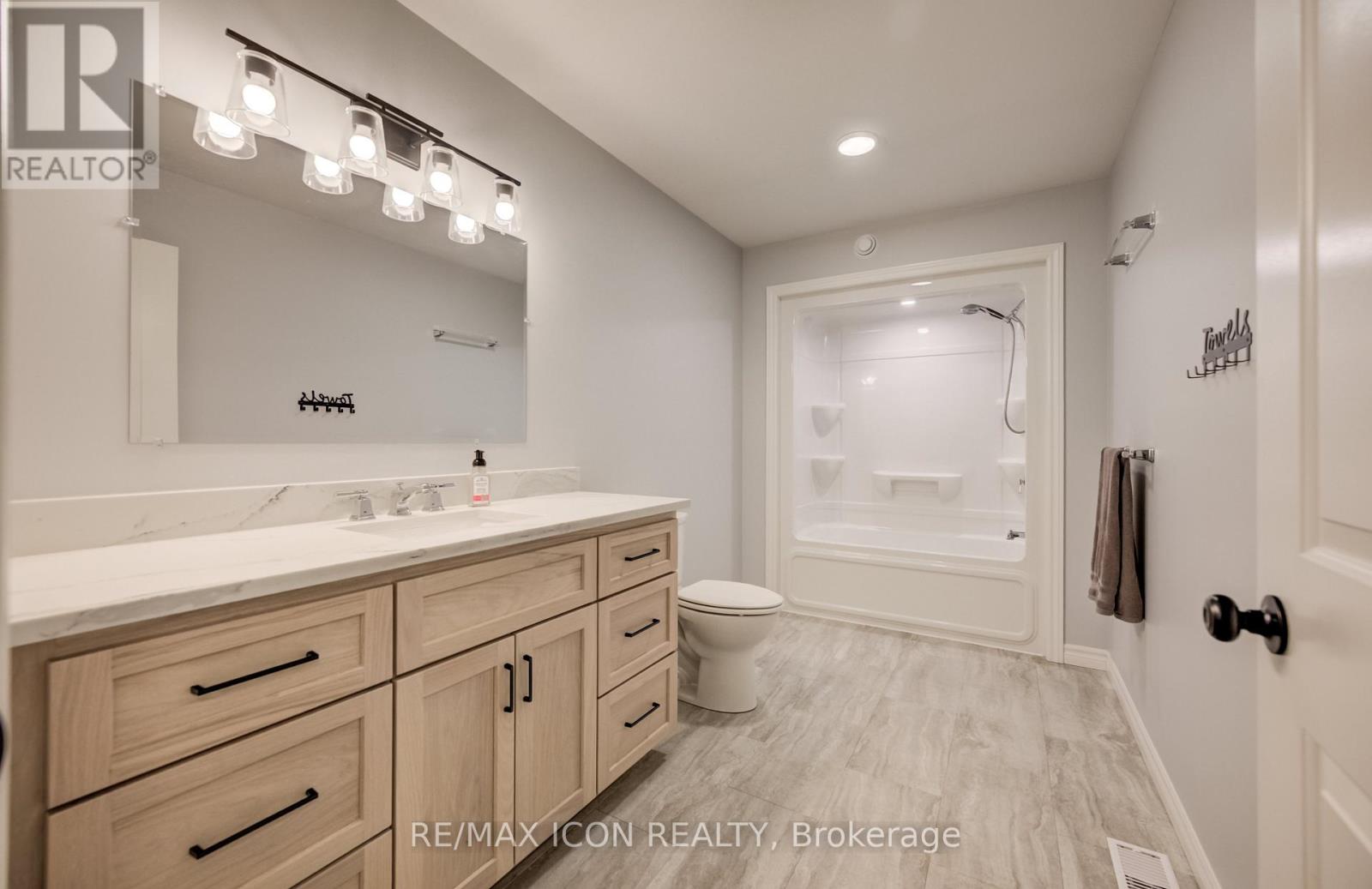 117 SARAH ROAD - Image 31