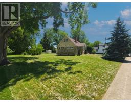 Kitchen - 17 Goderich Street, Fort Erie, ON L2A3M3 Photo 6