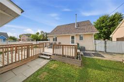 2 Leicester Square, Winnipeg, MB R3J1B7 Photo 27