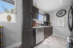 2 Leicester Square, Winnipeg, MB R3J1B7 Photo 10