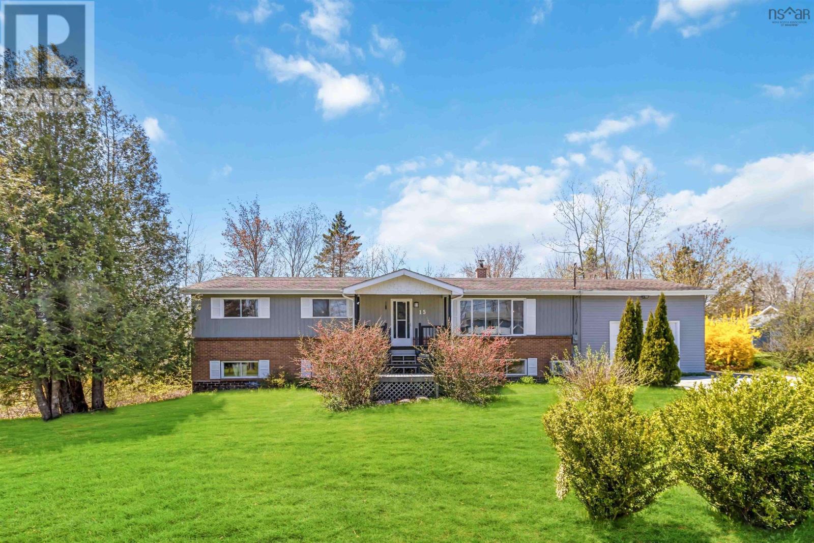 15 Ernest Avenue