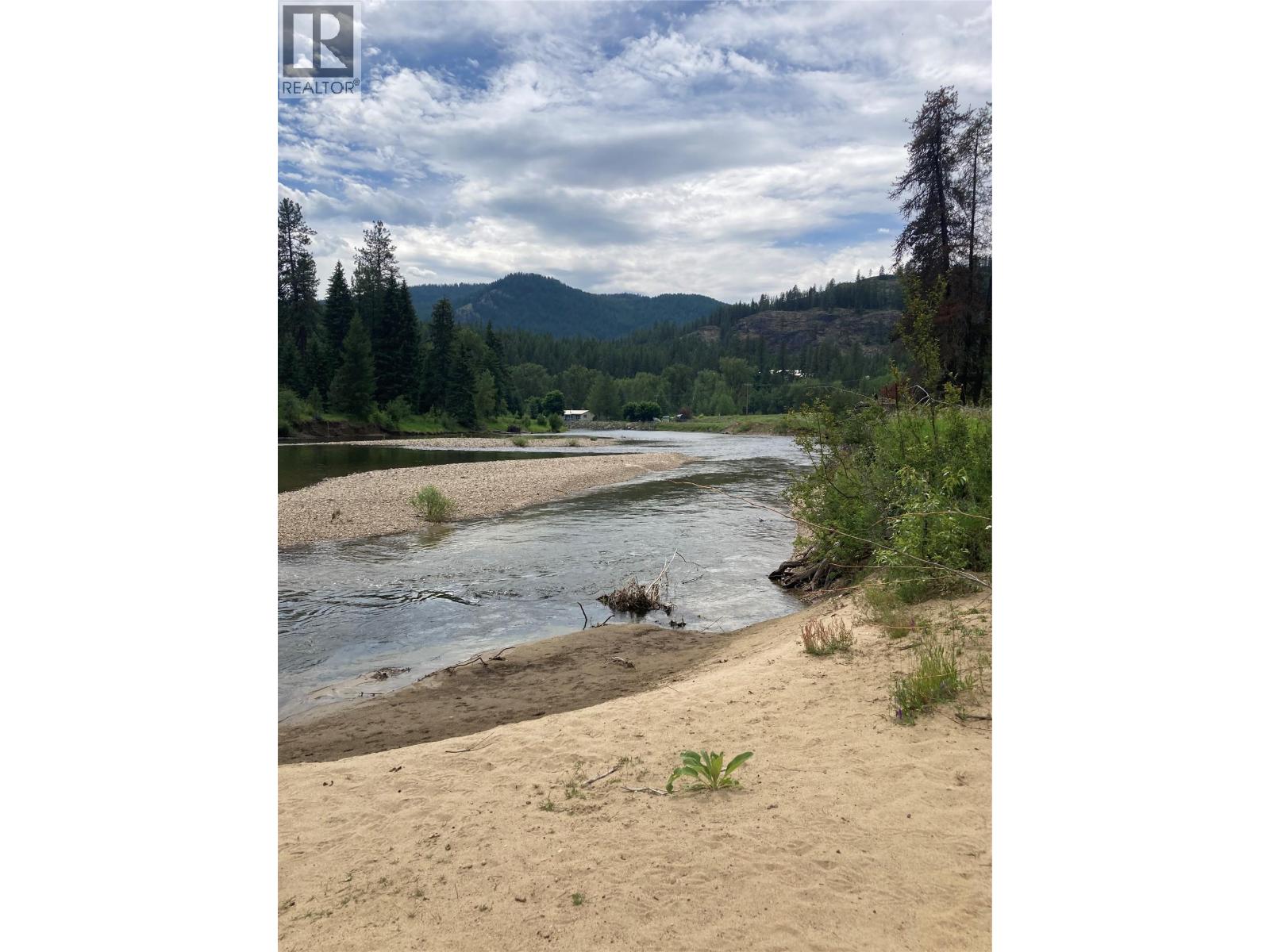 10000 North Fork Road - Image 11