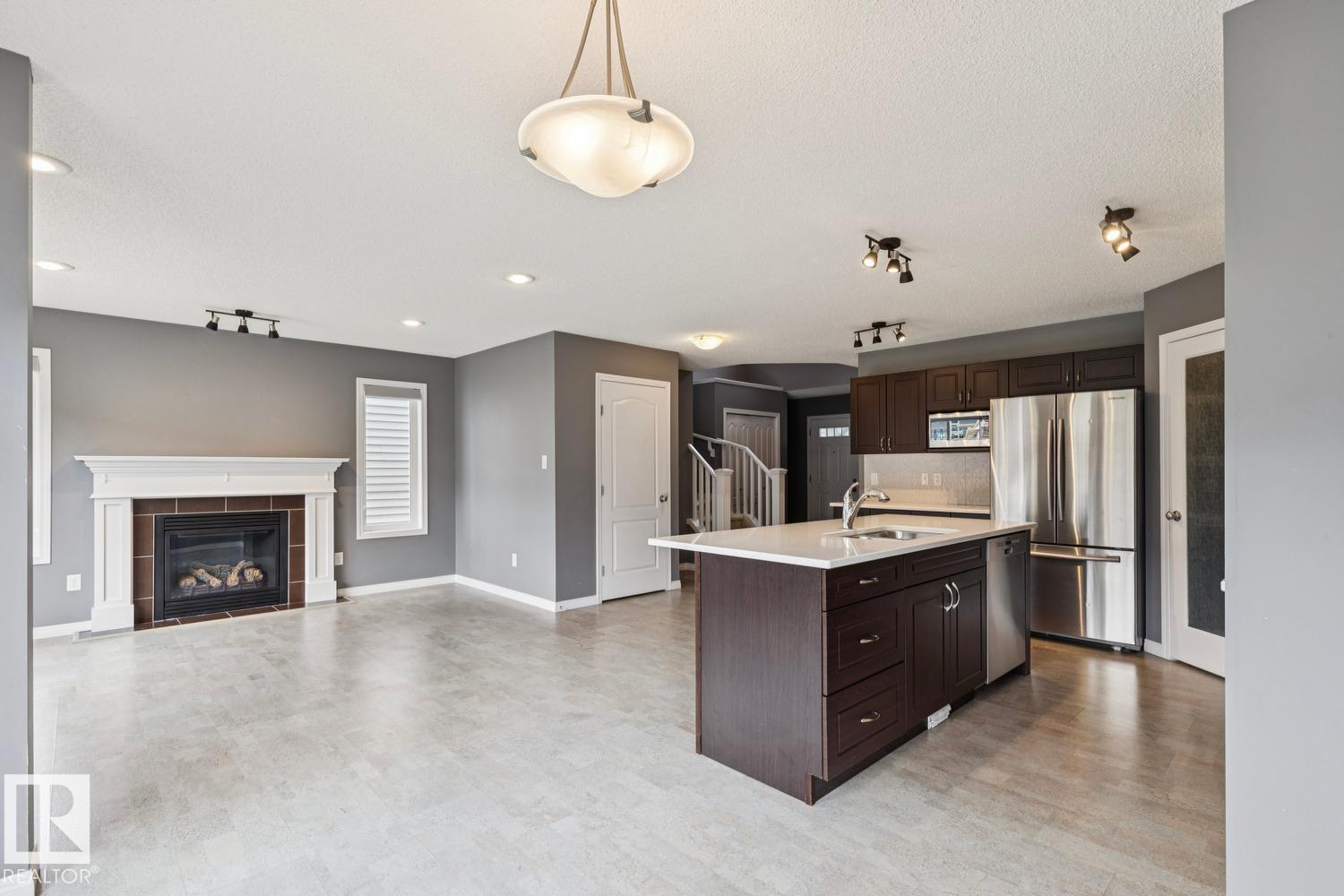 5935 18 AV SW - Image 12
