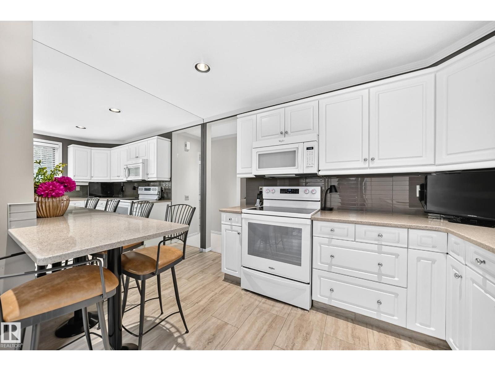 13003 124 Avenue NW - Photo 16