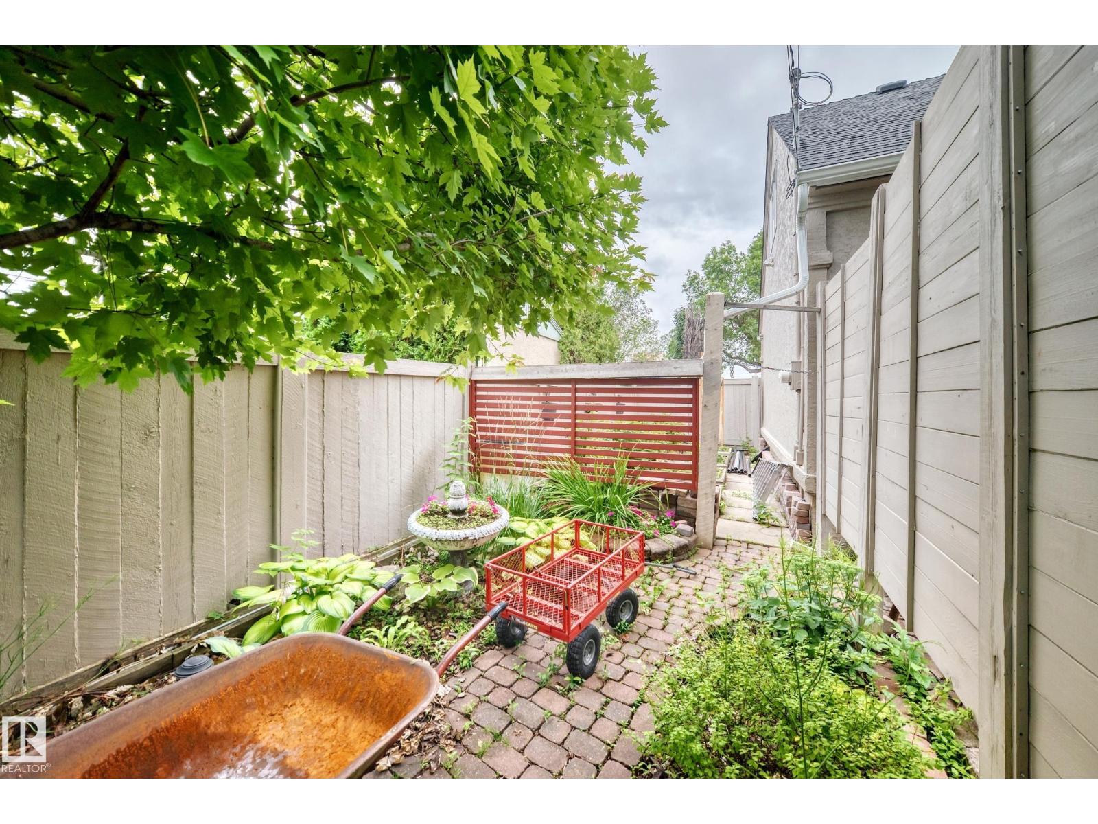 13003 124 Avenue NW - Photo 46