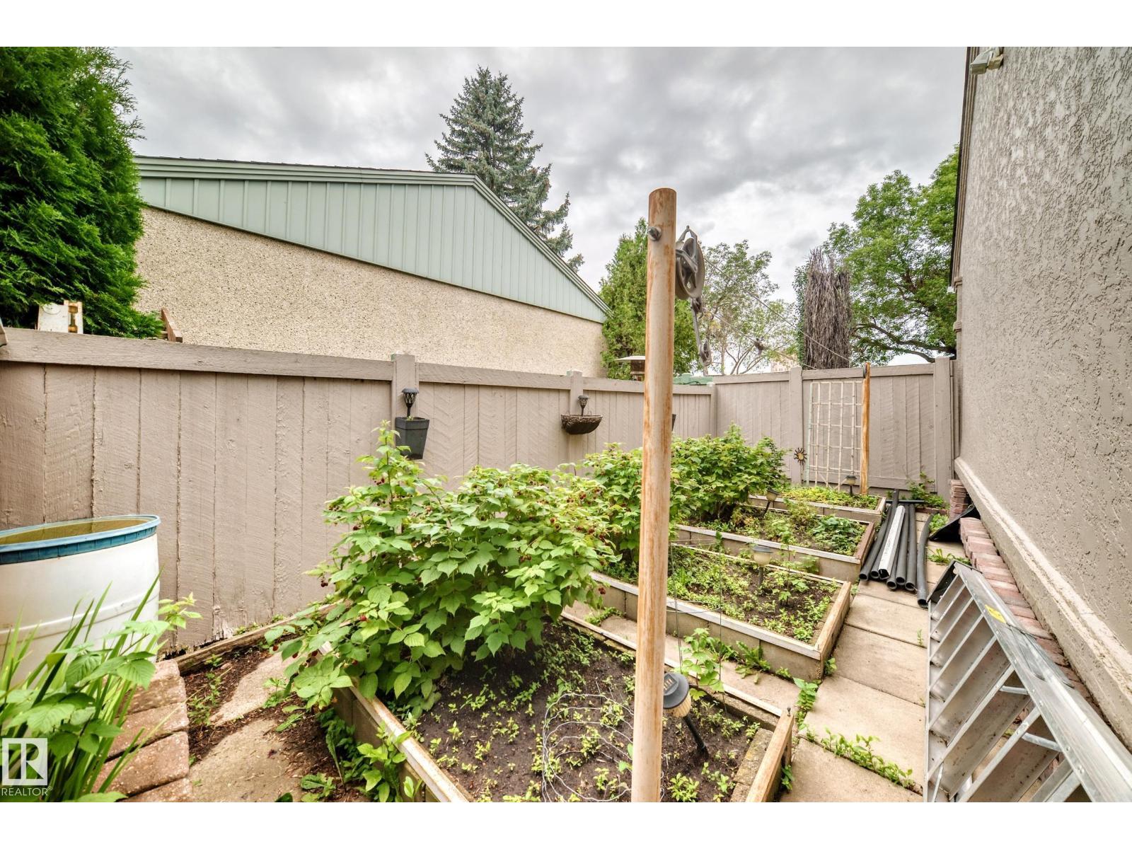 13003 124 Avenue NW - Photo 47