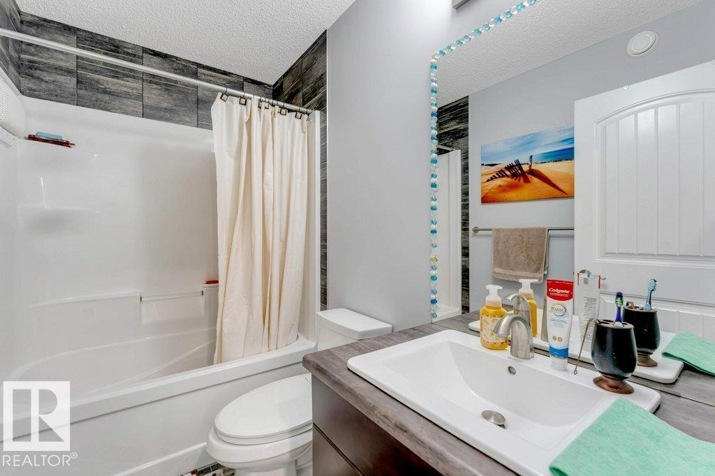 2436 18 AV NW - Image 23