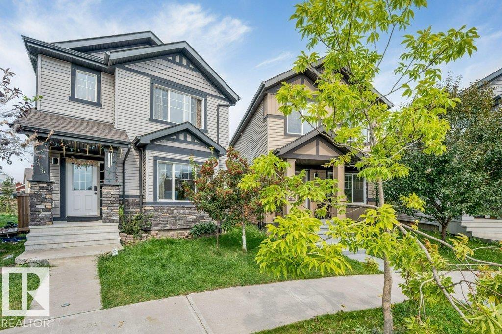 2436 18 AV NW - 2