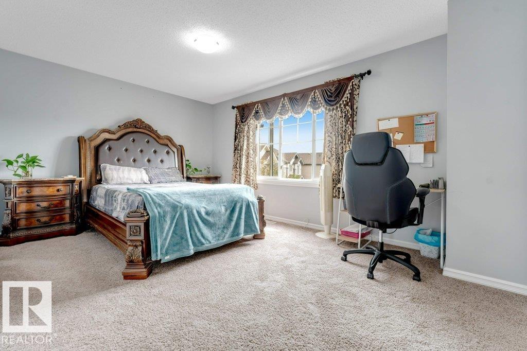 2436 18 AV NW - Image 21