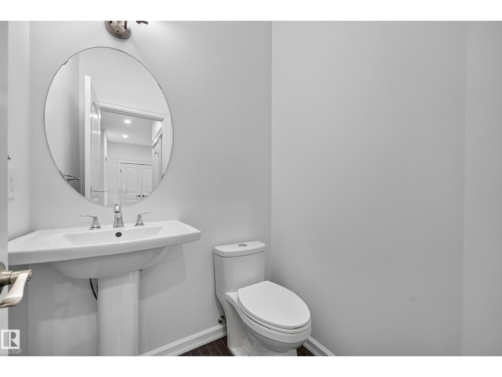 8226 180A AV NW - 18