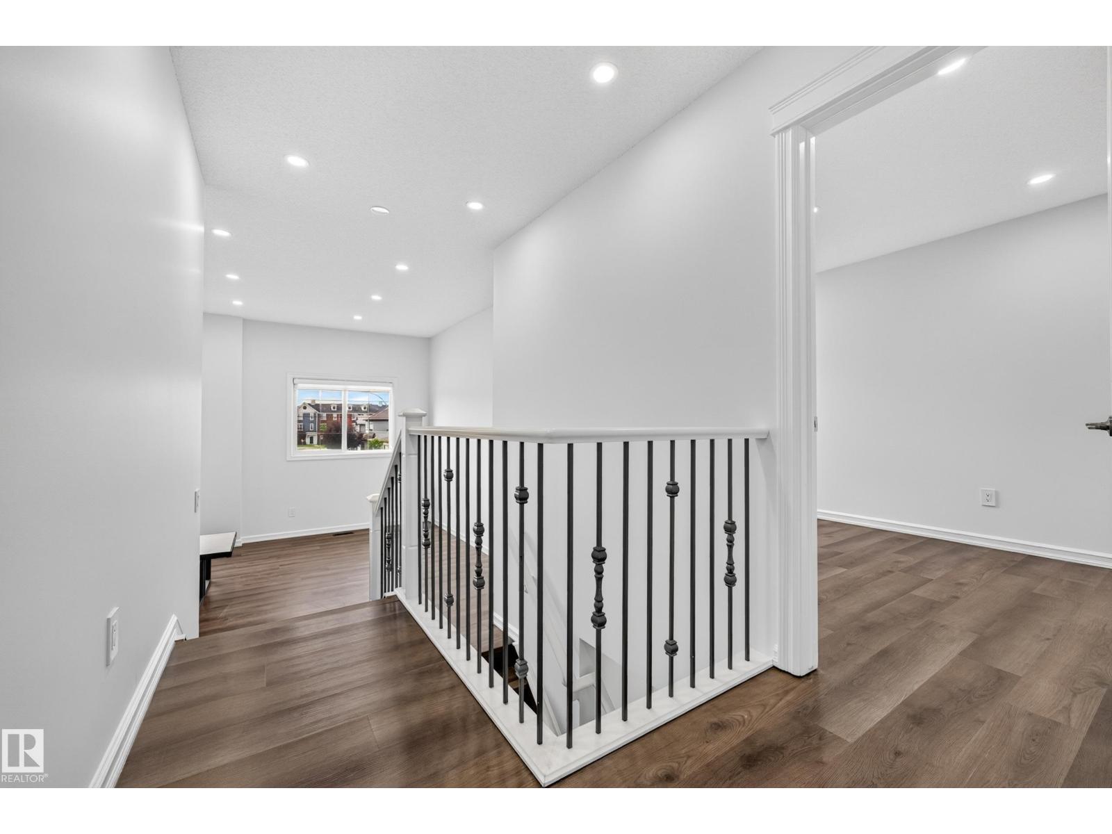 8226 180A Avenue NW - Photo 21
