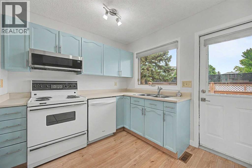2640 Dovely Court Southeast - Photo 11
