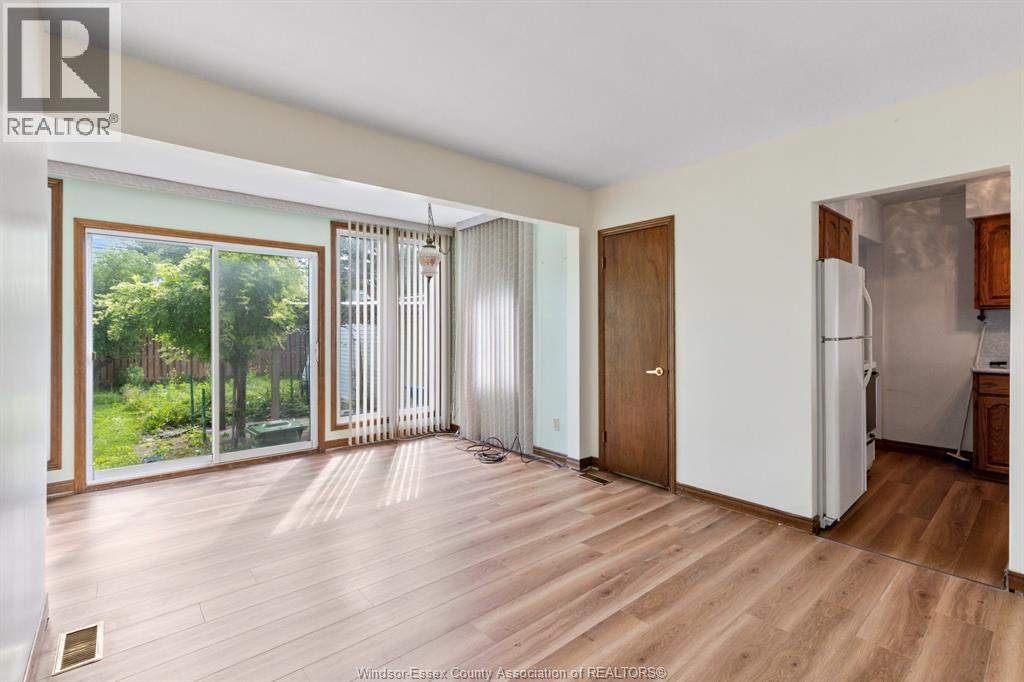 3180 MORRIS - Image 13