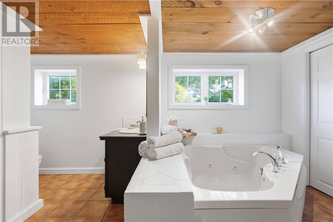 4663 Guy Avenue - Image 36