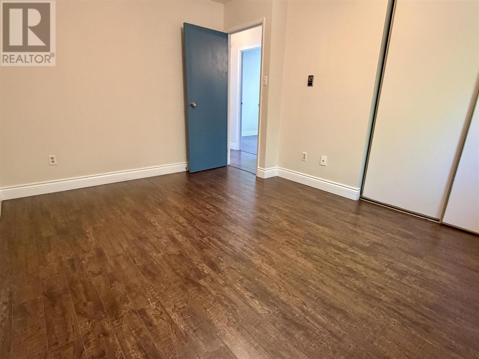 55 Pearson DR - Image 18