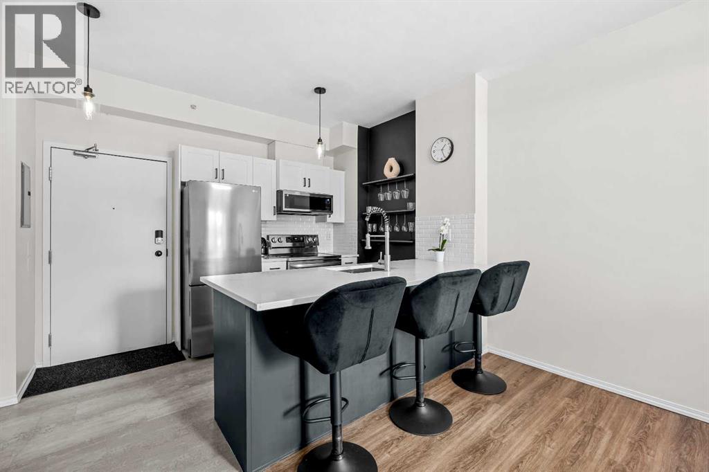 #2213 73 Erin Woods Court - 4