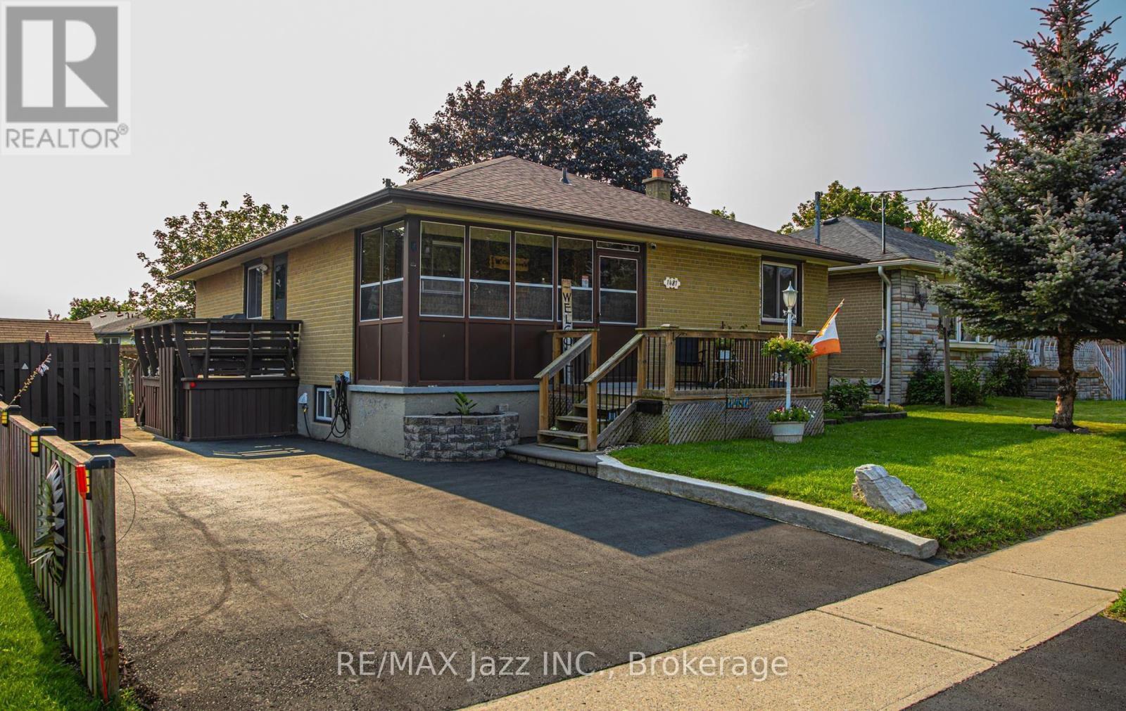 1481 EVANGELINE DRIVE - 1