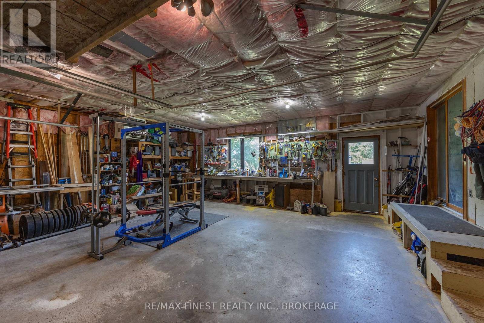 3420 ROUND LAKE ROAD - Image 34