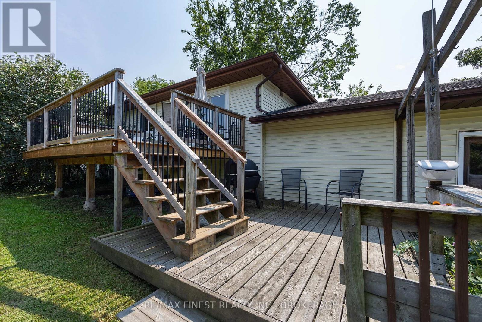 3420 ROUND LAKE ROAD - 40