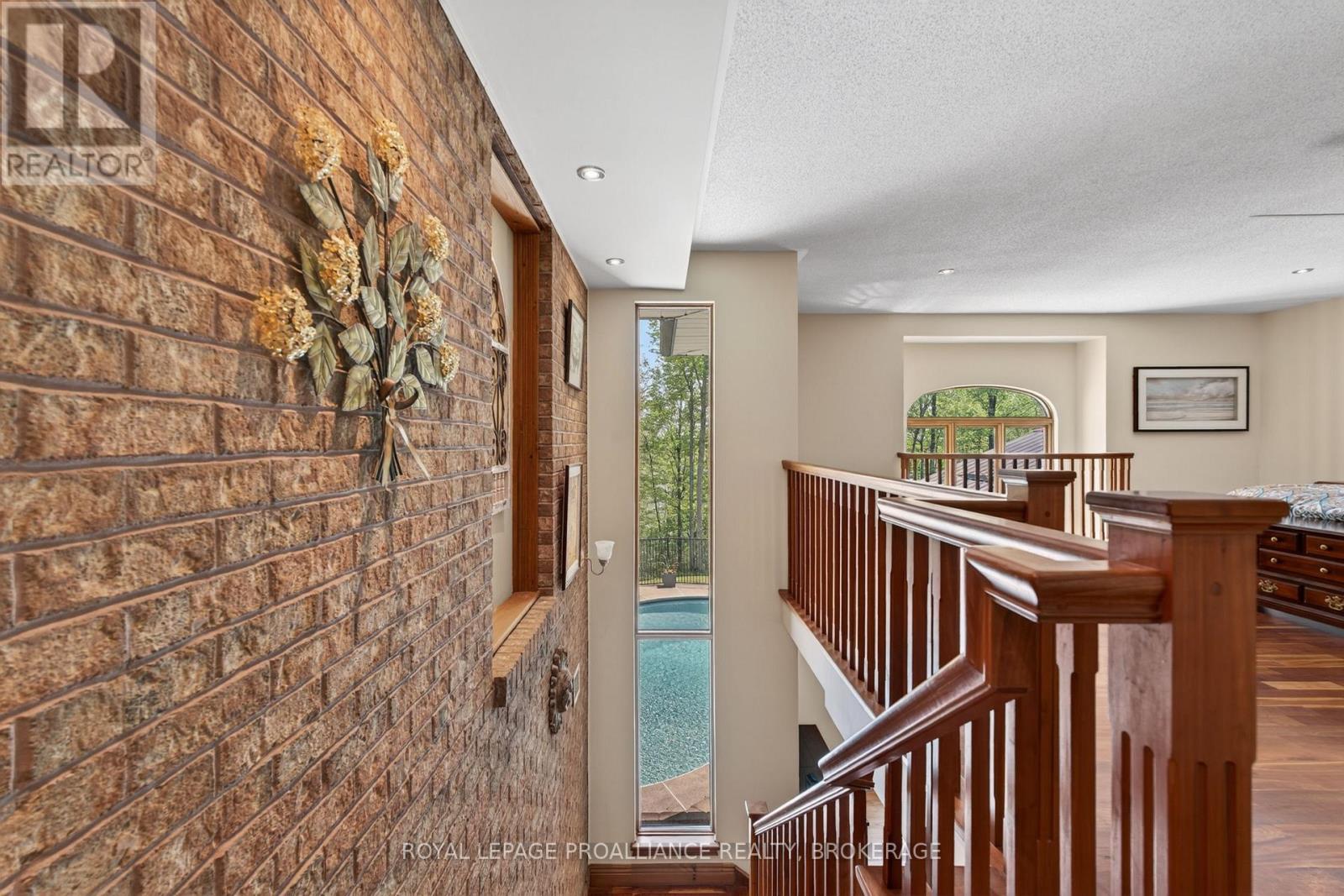 4362 SILLS BAY ROAD - Image 17