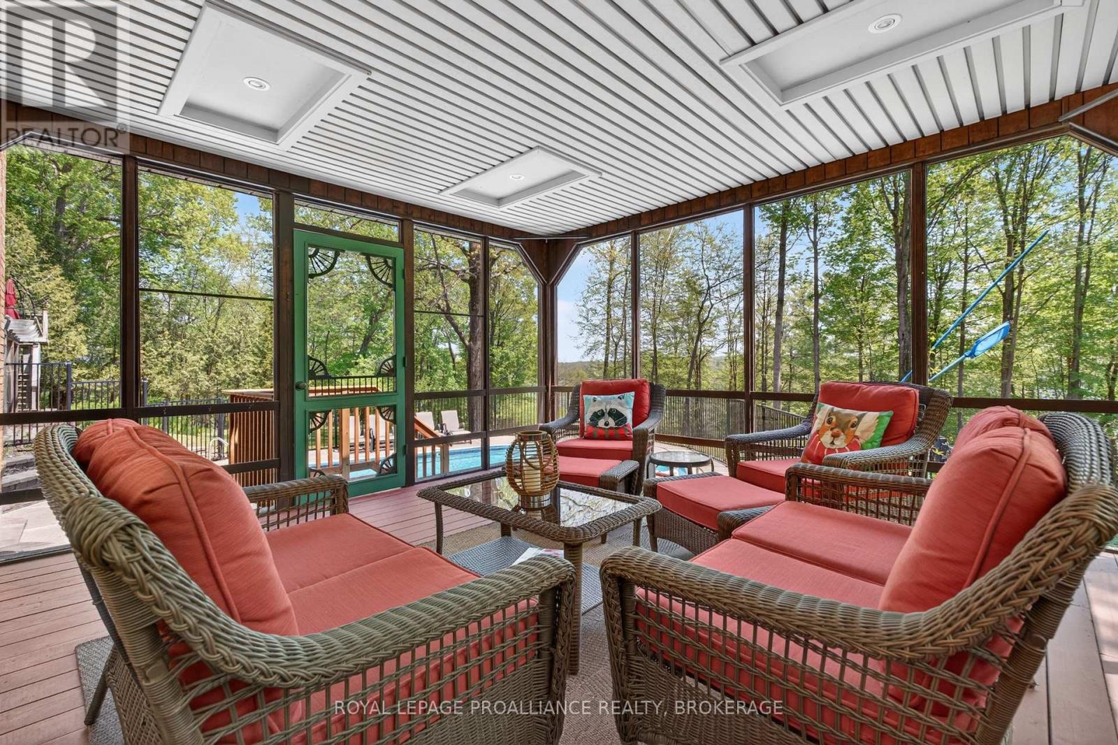 4362 SILLS BAY ROAD - Image 20