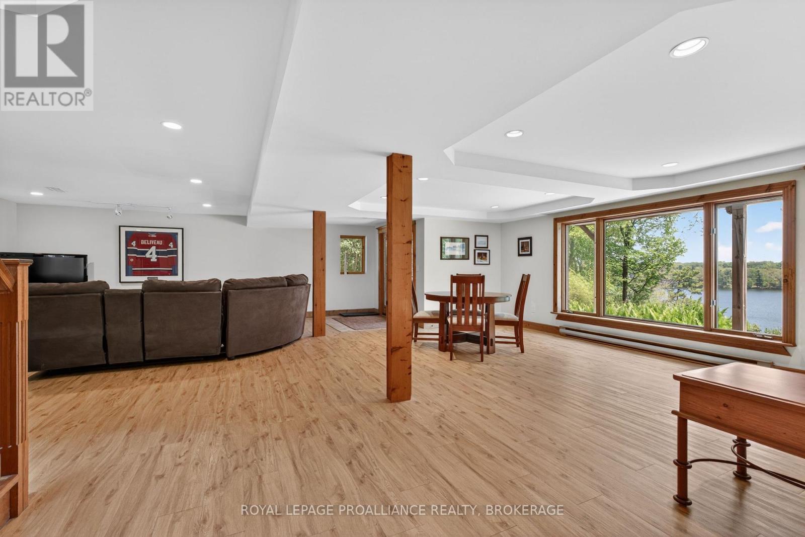 4362 SILLS BAY ROAD - Image 28