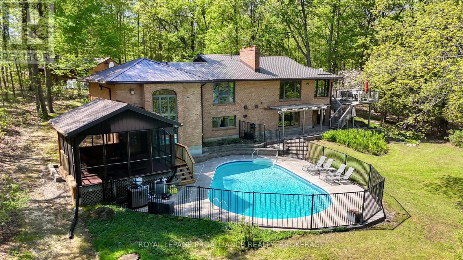 4362 SILLS BAY ROAD - Image 35