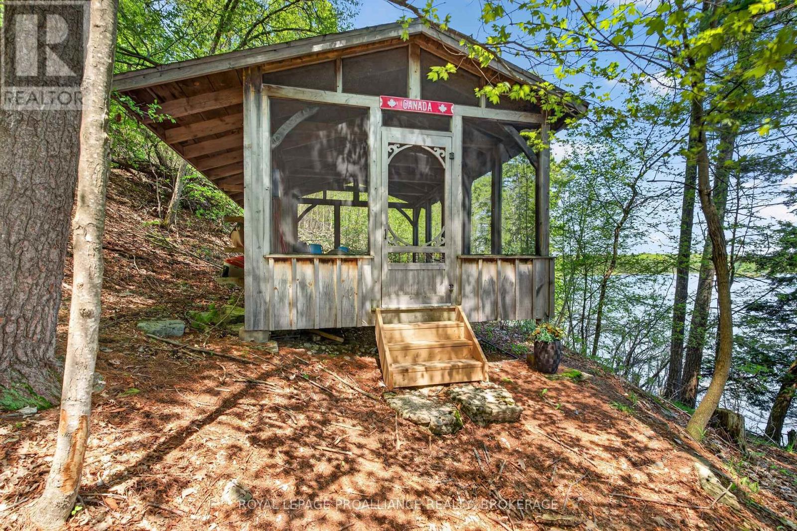 4362 SILLS BAY ROAD - Image 39