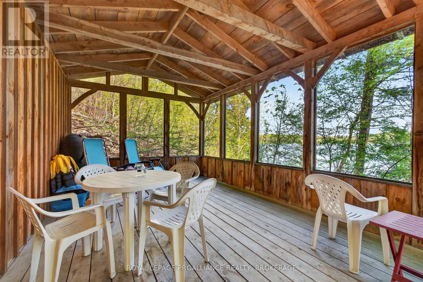 4362 SILLS BAY ROAD - Image 40