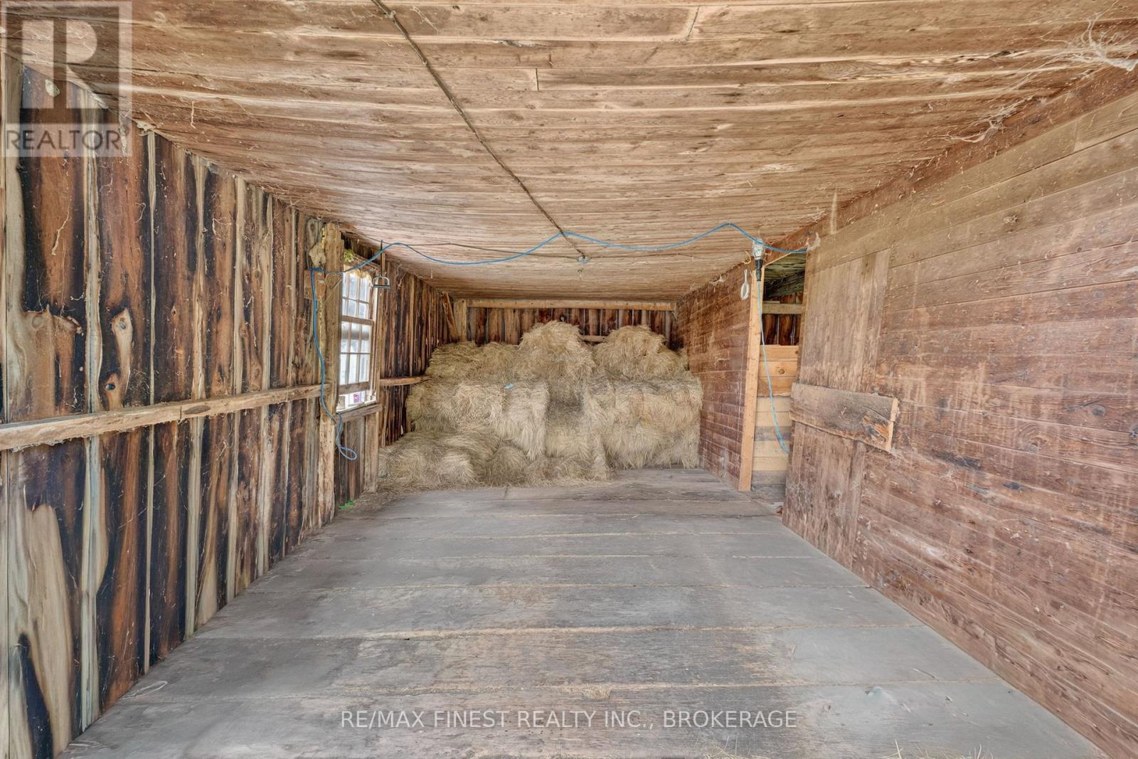 607 FITCHETT ROAD - Image 27