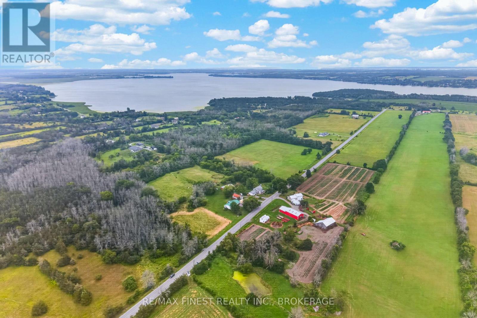 607 FITCHETT ROAD - Image 36