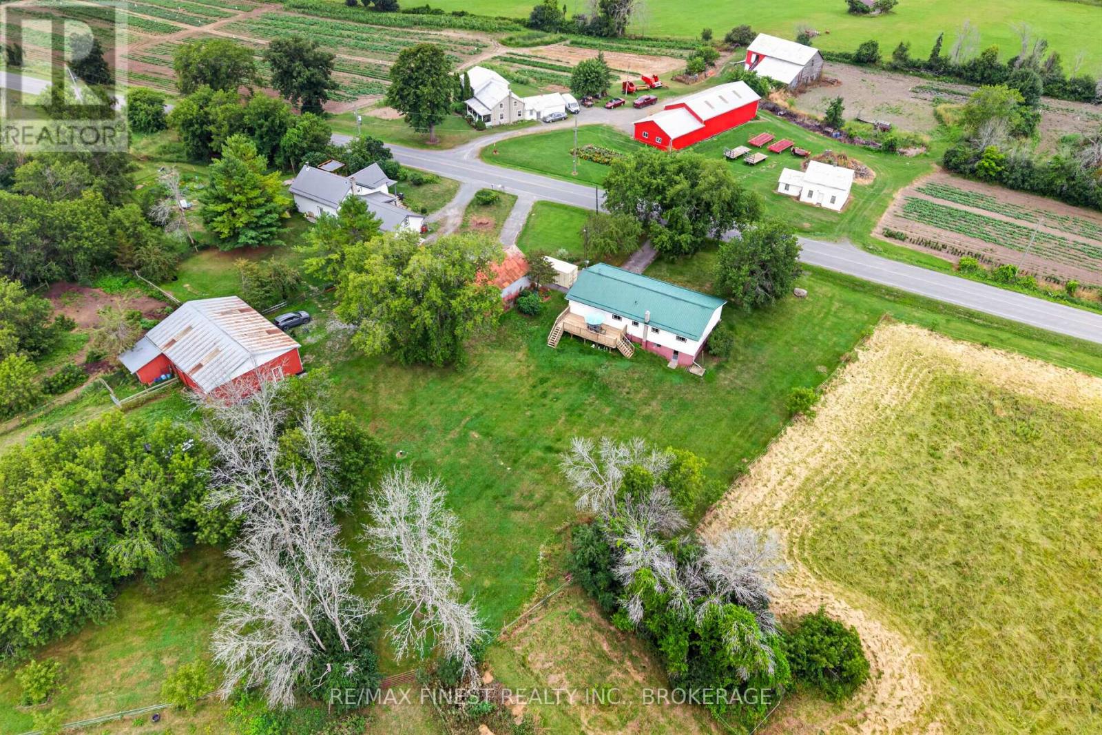 607 FITCHETT ROAD - Image 37