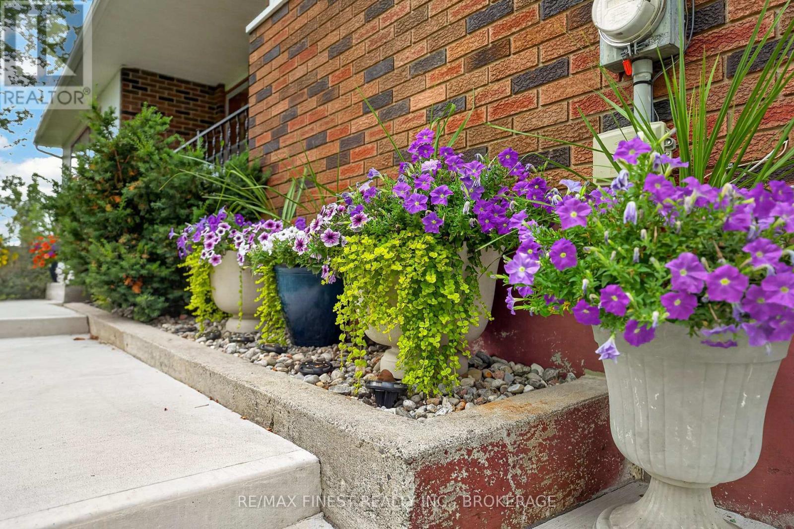 607 FITCHETT ROAD - Image 5