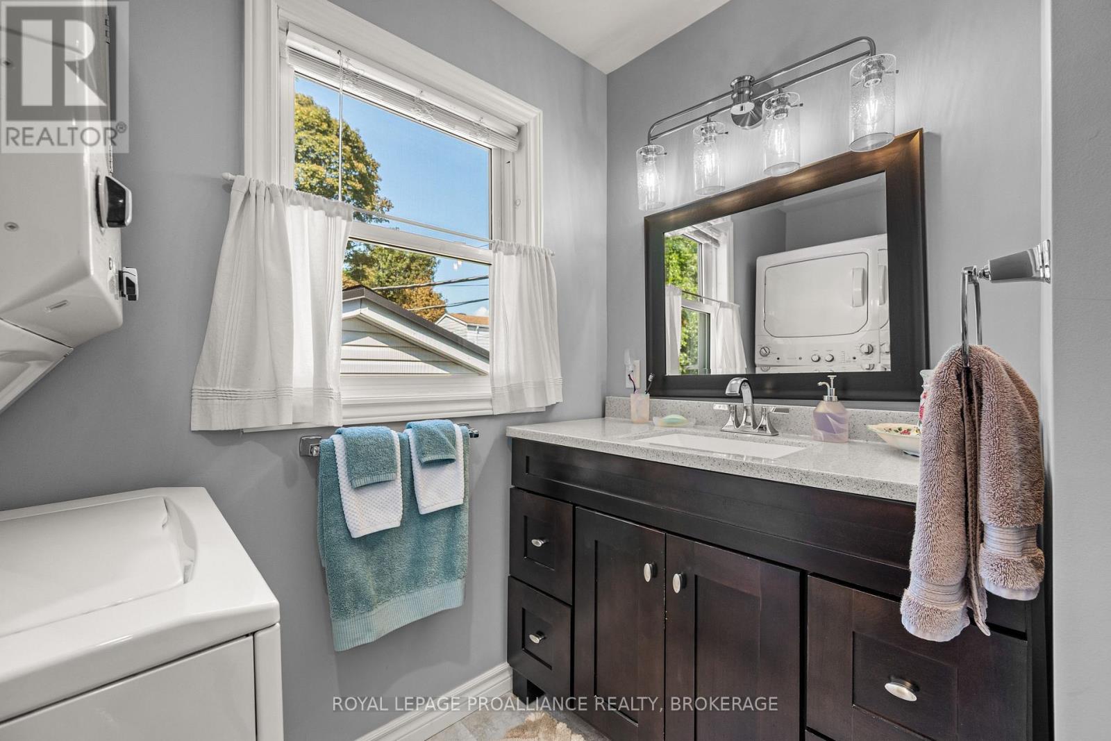 680 ALFRED STREET - Image 20