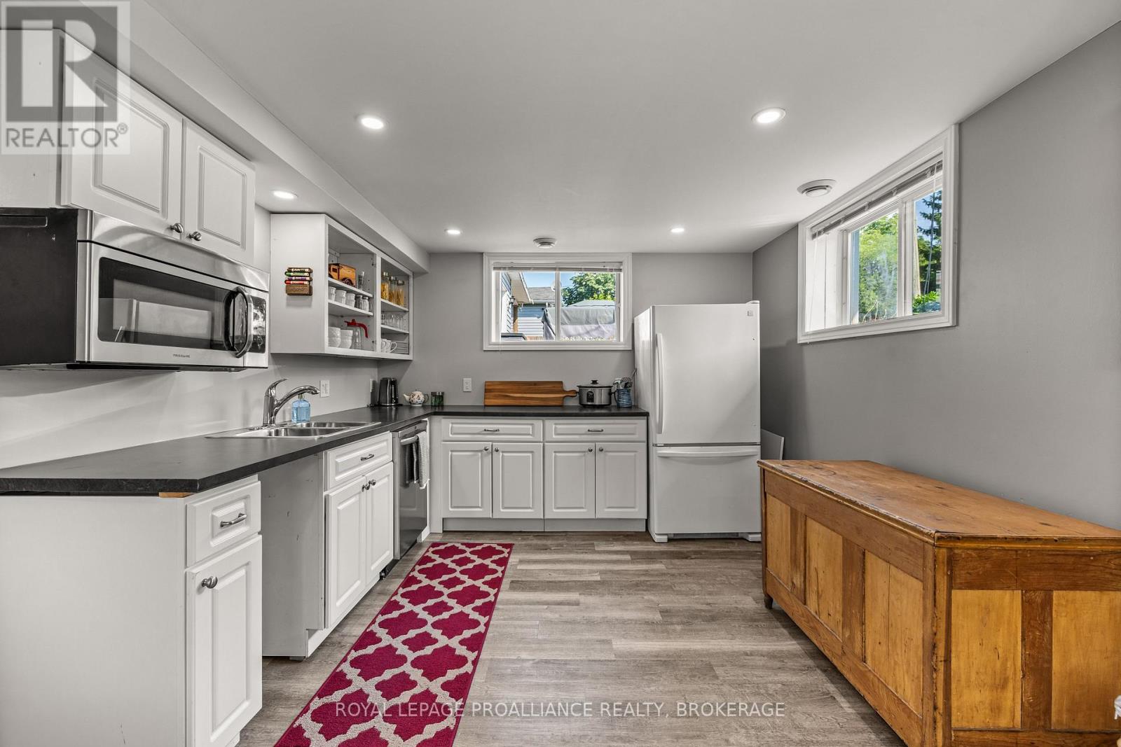 680 ALFRED STREET - Image 30