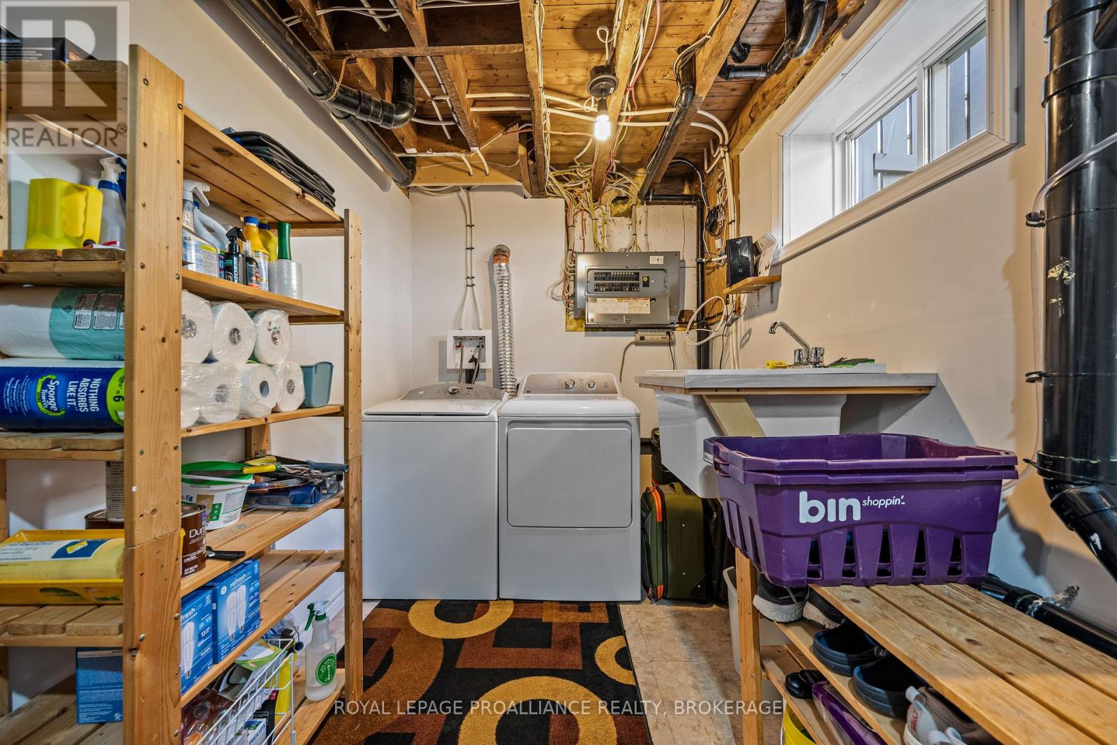 680 ALFRED STREET - Image 33