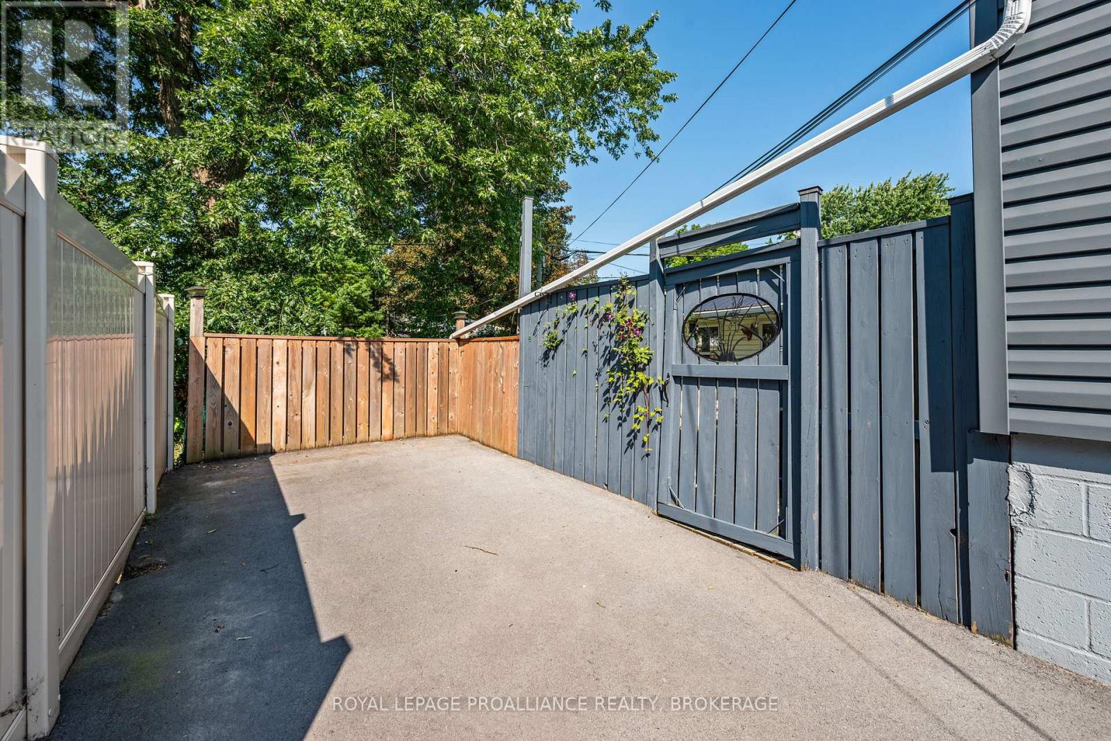680 ALFRED STREET - Image 4