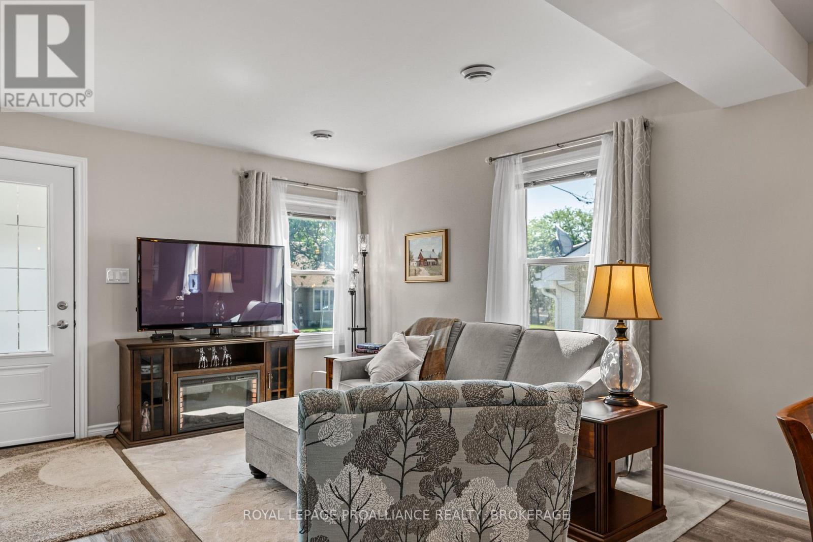 680 ALFRED STREET - Image 9