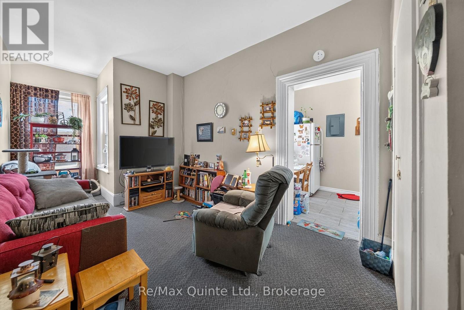 205 CHARLES STREET - Image 47