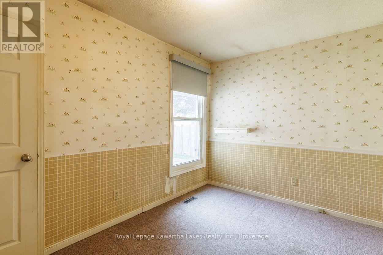 45 SINCLAIR STREET - 25
