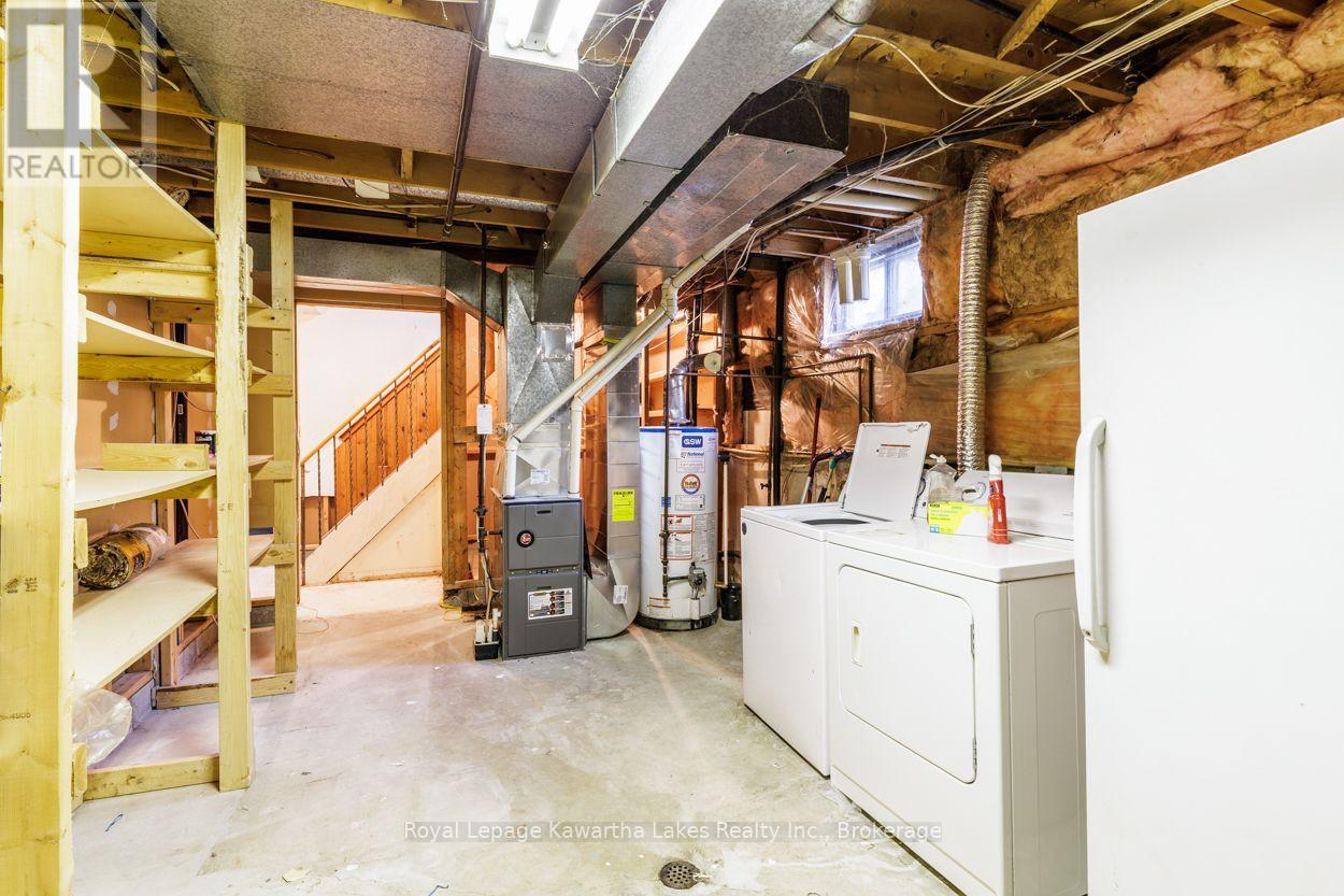 45 SINCLAIR STREET - 41