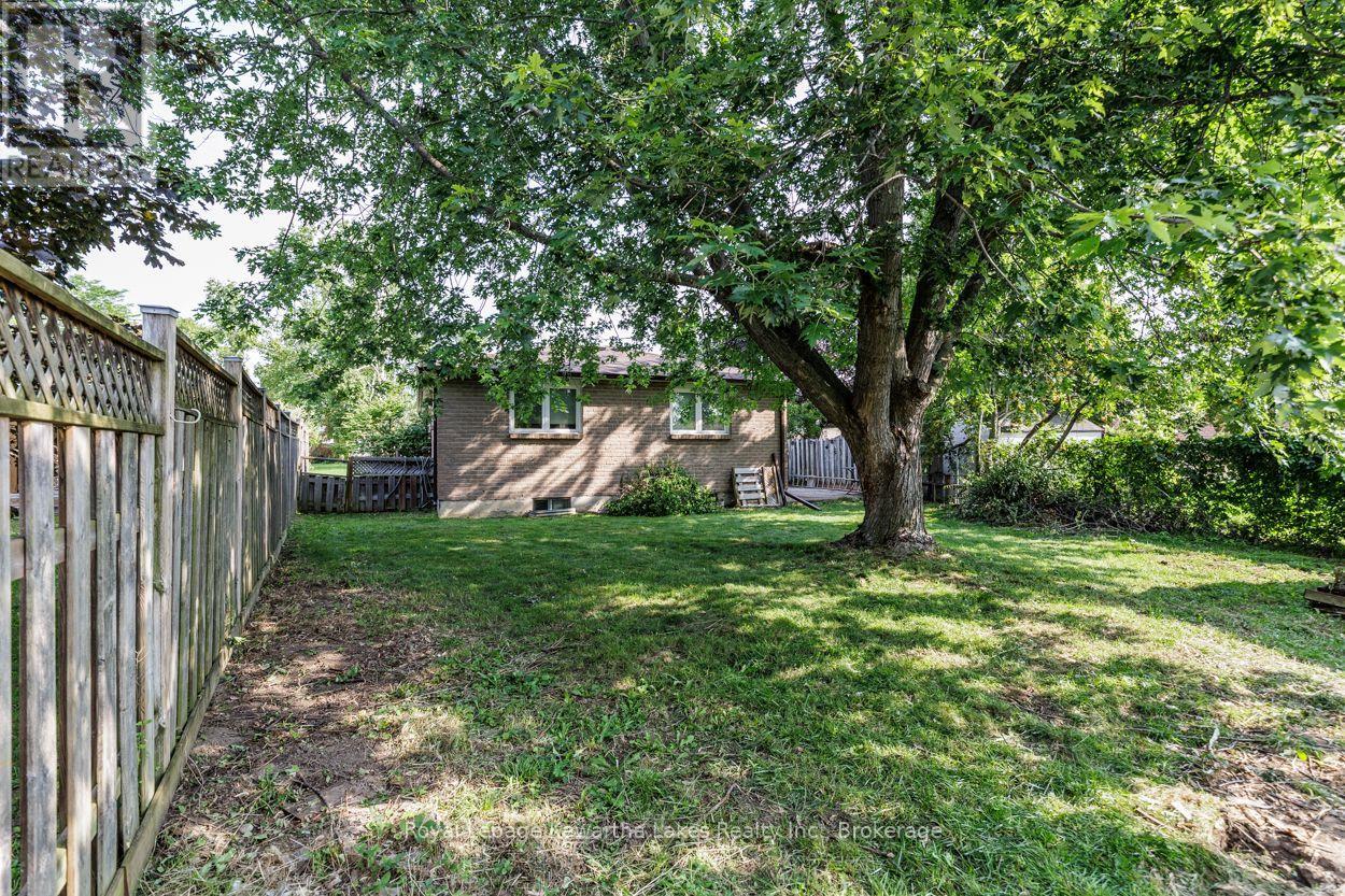 45 SINCLAIR STREET - Image 8