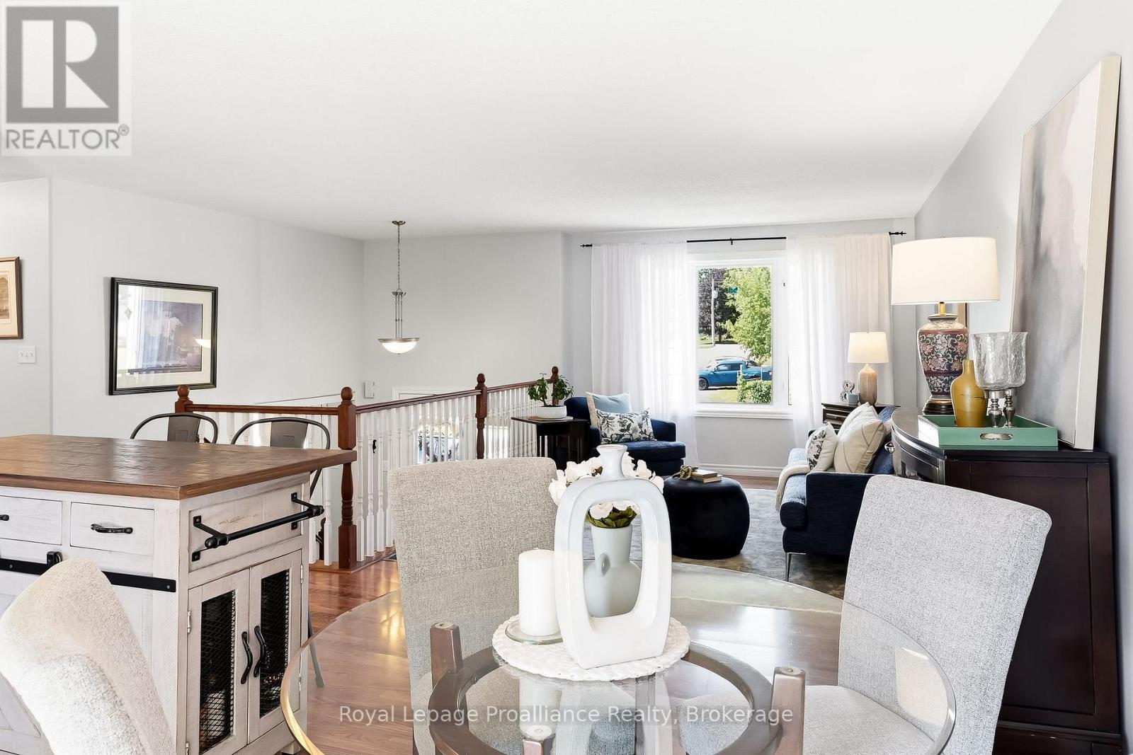 51 RICHARDSON STREET - 9