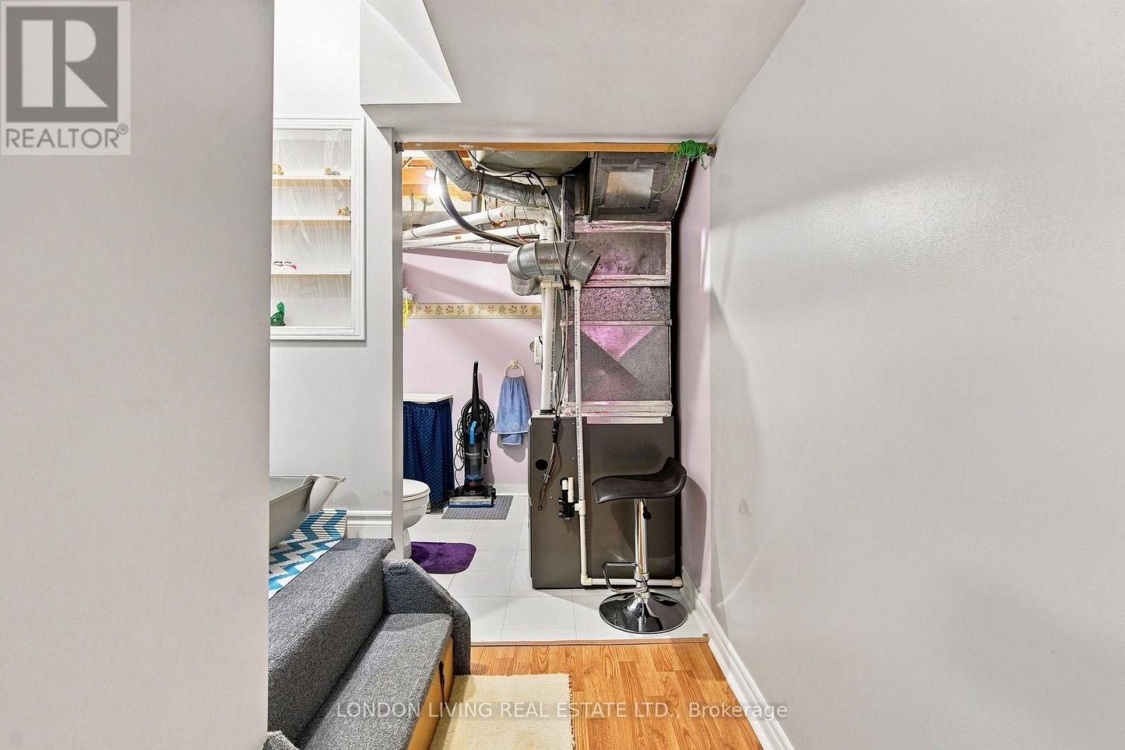 193 DEVERON CRESCENT - Image 38