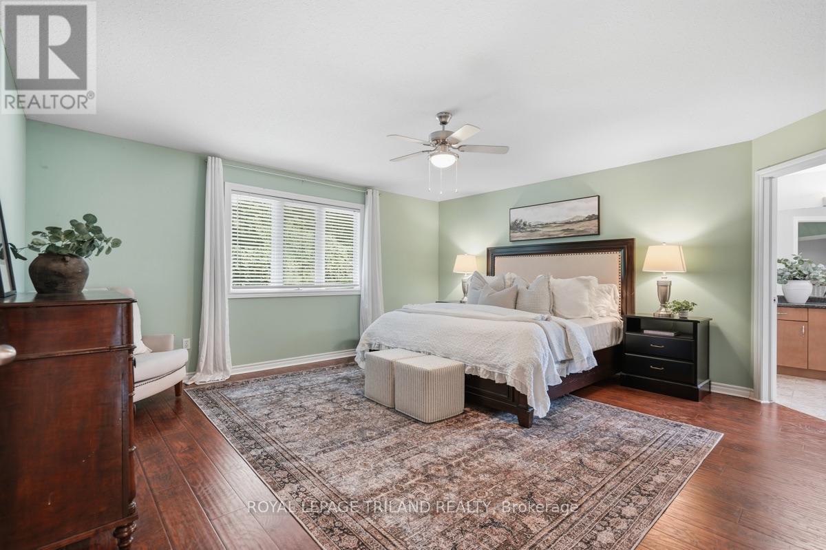 365 RICHMEADOW ROAD - 20
