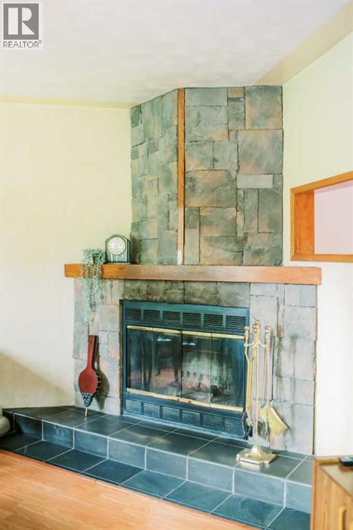 20148 Hwy 12 - Photo 19