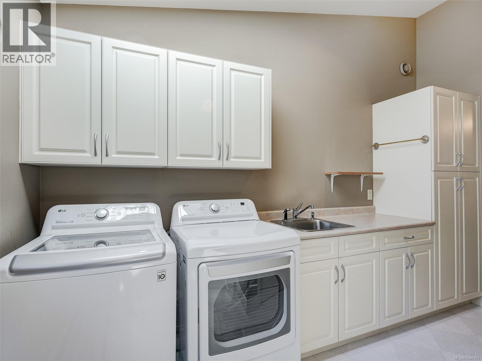  2265 Sage Lane, Saanich