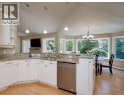 Bathroom - 2265 Sage Lane, Saanich, BC V8N6L6 Photo 11